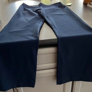 Brand new Lucy pants tech vital medium short